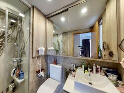 The Vales (D19), Condominium #561499561